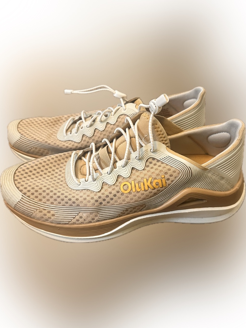 Olukai Ahi Sneaker